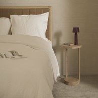 丹麥Tolv Hover設計師輪廓床架